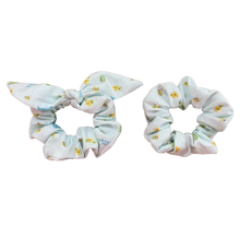 Load image into Gallery viewer, Scrunchies